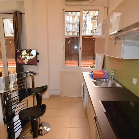Apartman Spacieux Studio 2 Personnes Quartier Du Port De *